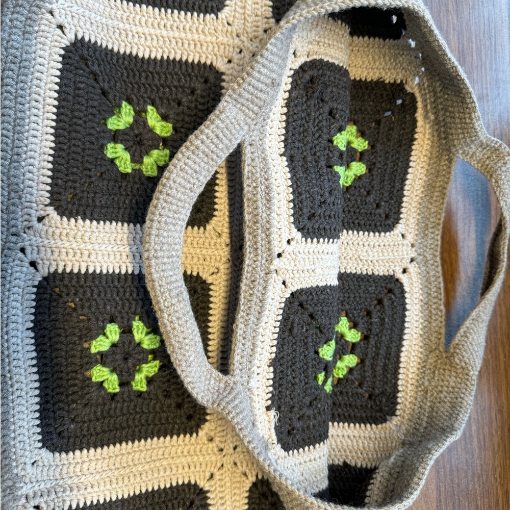 Handbag